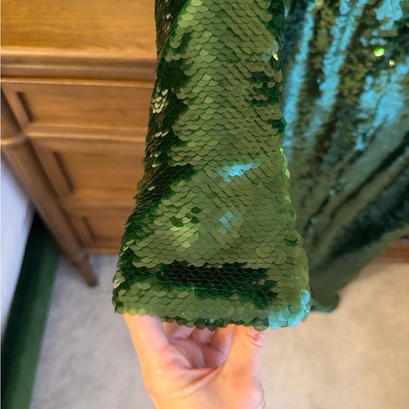 House of CB Belle Shimmering Emerald Long Sleeve Dress - Picture 6 of 8